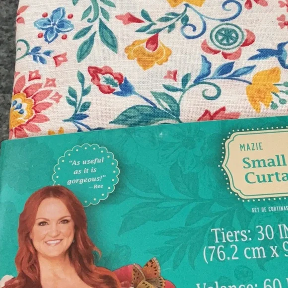 🌼Pioneer Woman ‘Maizie’ kitchen curtain set New! - Picture 7 of 10